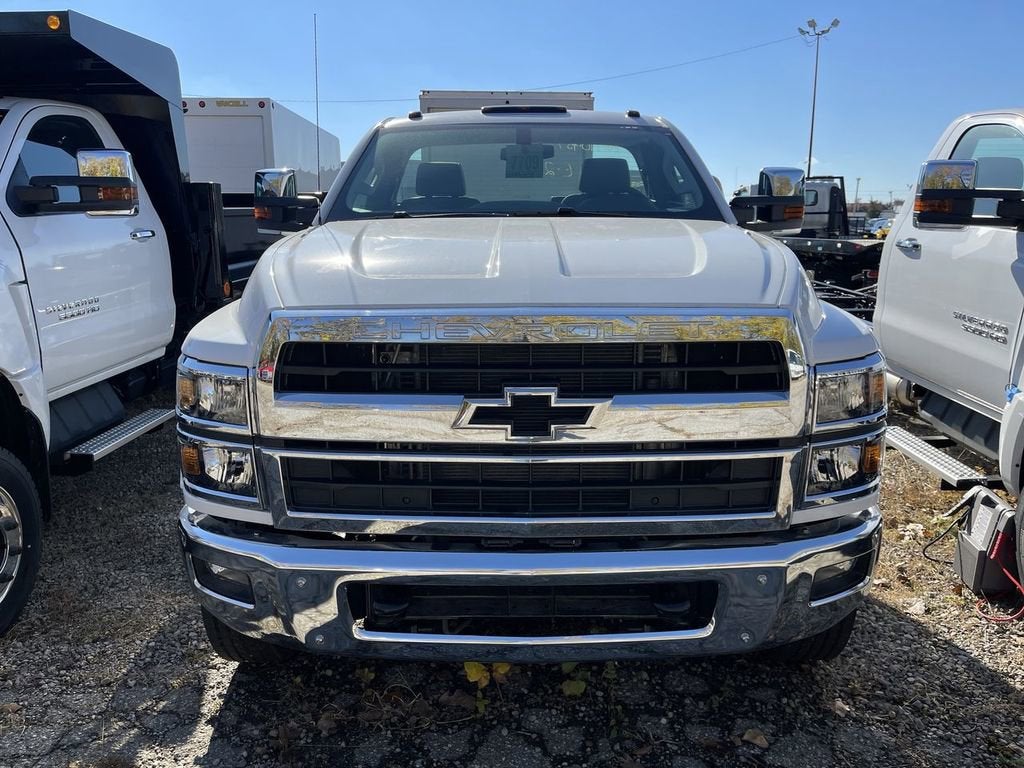 2024 Chevrolet Silverado 5500 HD Work Truck