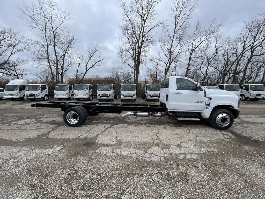 2024 Chevrolet Silverado 5500 HD Work Truck
