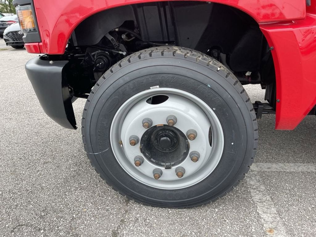 2023 Chevrolet Silverado 5500 HD Work Truck