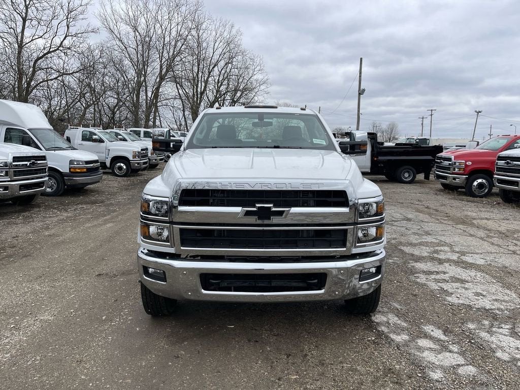 2024 Chevrolet Silverado 5500 HD Work Truck