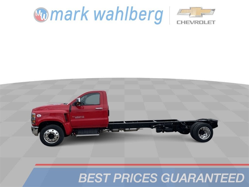 2024 Chevrolet Silverado 6500 HD Work Truck