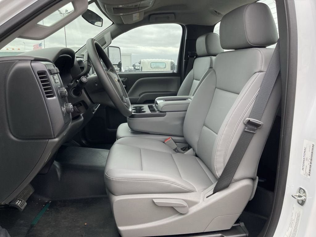 2024 Chevrolet Silverado 5500 HD Work Truck