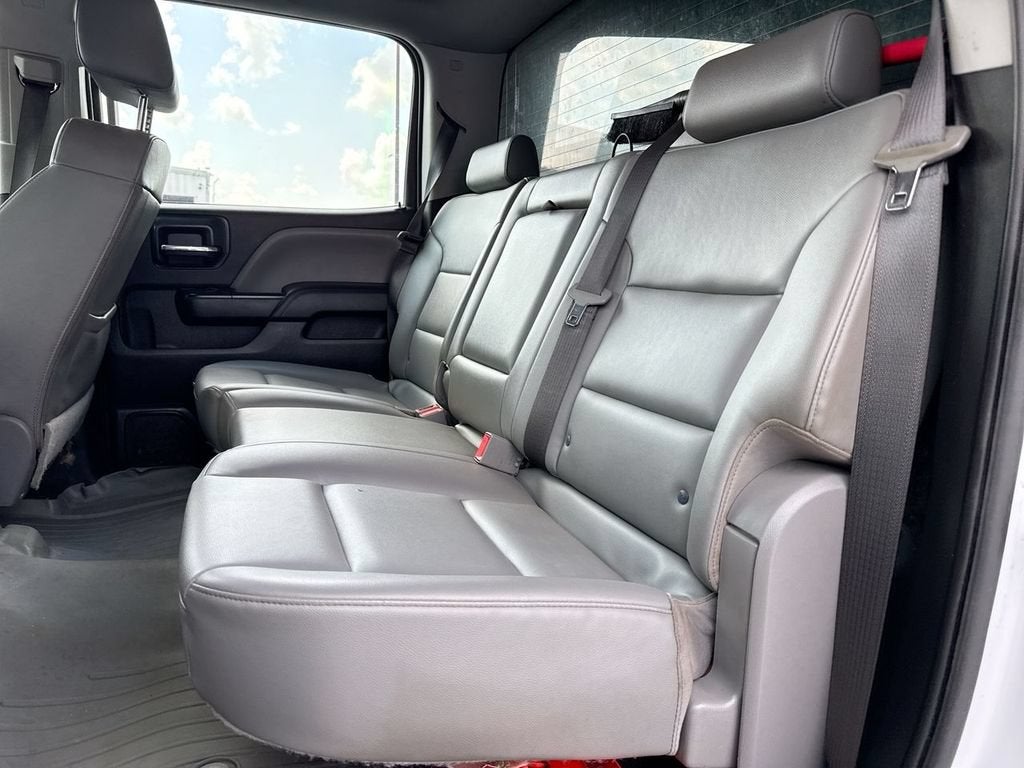 2022 Chevrolet Silverado 5500 HD Work Truck