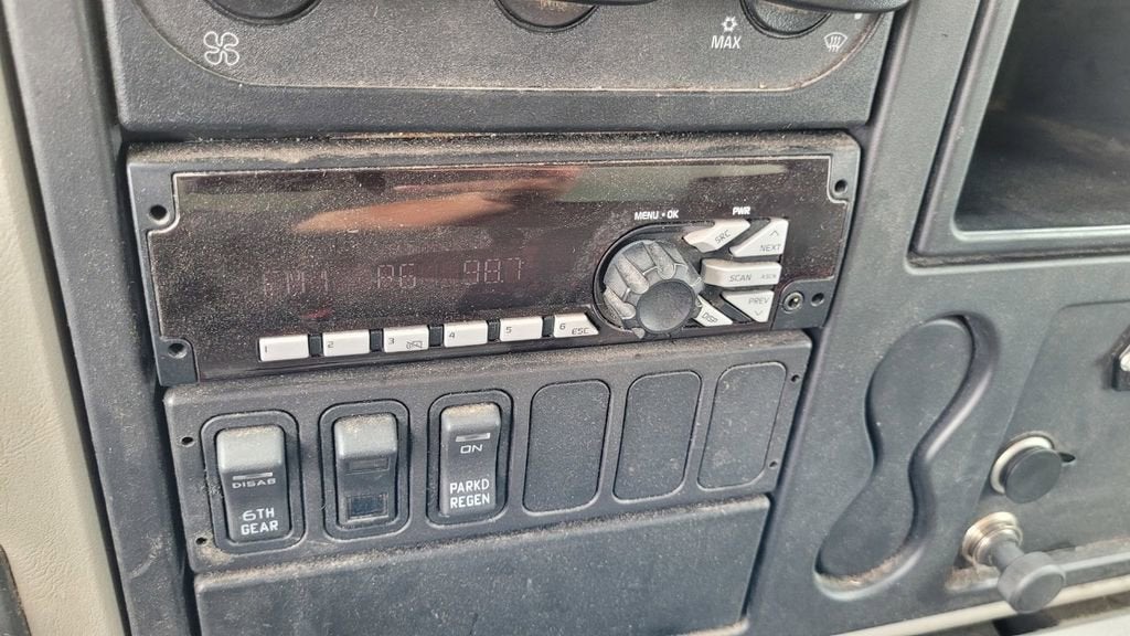 2015 INTERNATIONAL 45/47 NA