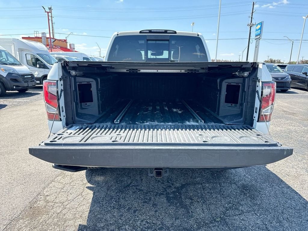 2021 Nissan TITAN Crew Cab Platinum Reserve 4x4