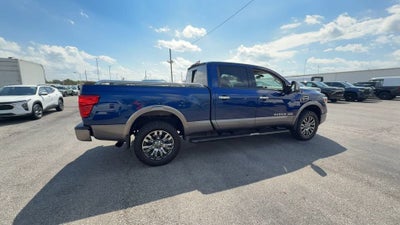 2017 Nissan TITAN XD Platinum Reserve Diesel