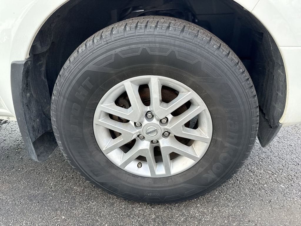 2017 Nissan Frontier SV V6