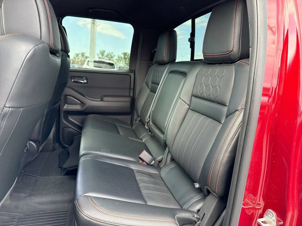 2023 Nissan Frontier Crew Cab PRO-4X 4x4