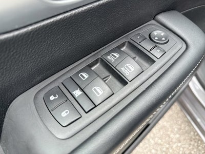 2023 Chrysler Pacifica Touring