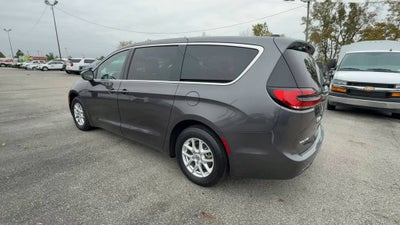 2023 Chrysler Pacifica Touring