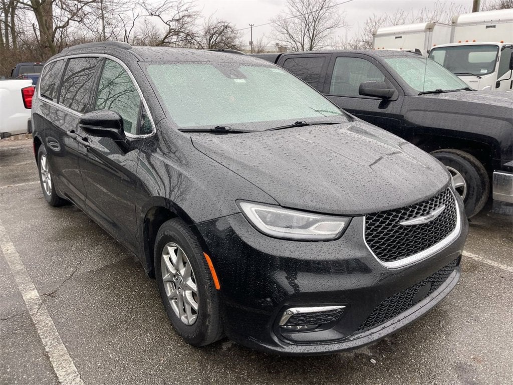 2022 Chrysler Pacifica Touring