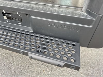 2024 BrightDrop Zevo 600 EJY