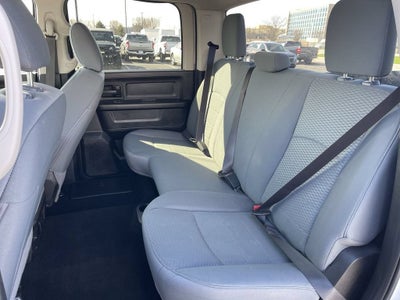 2018 RAM 3500 Tradesman Crew Cab 4x4 8' Box