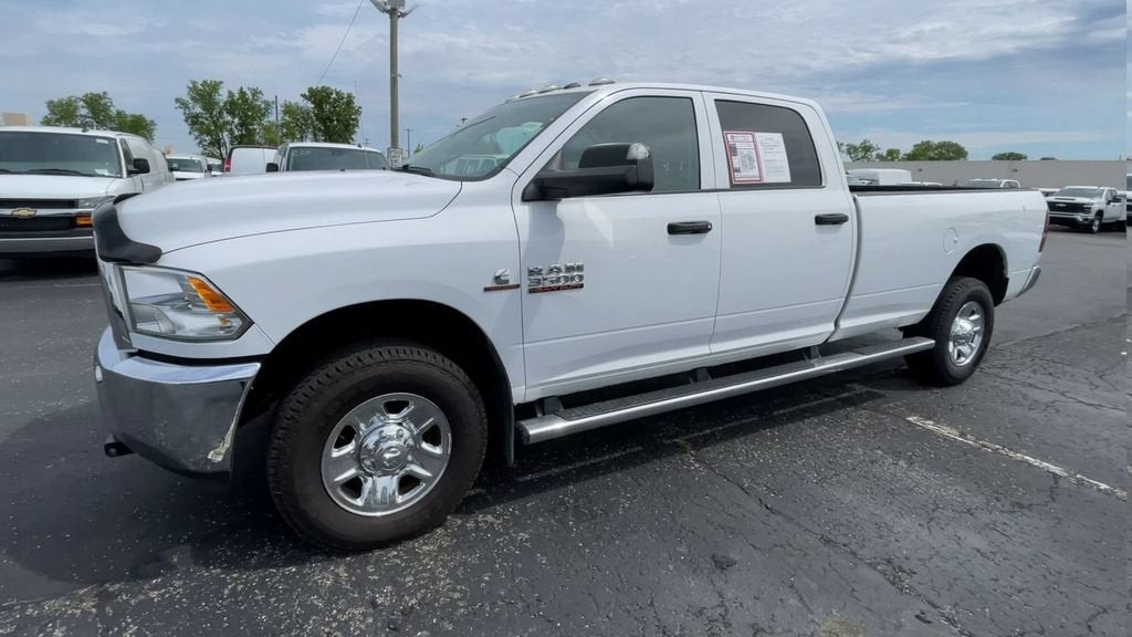 2018 RAM 3500 Tradesman Crew Cab 4x4 8' Box