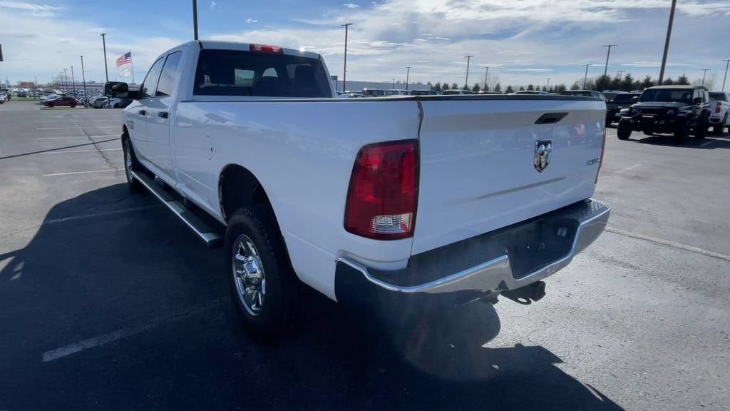2018 RAM 3500 Tradesman Crew Cab 4x4 8' Box