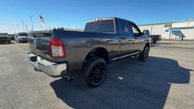 2022 RAM 2500 Big Horn Crew Cab 4x4 6'4" Box