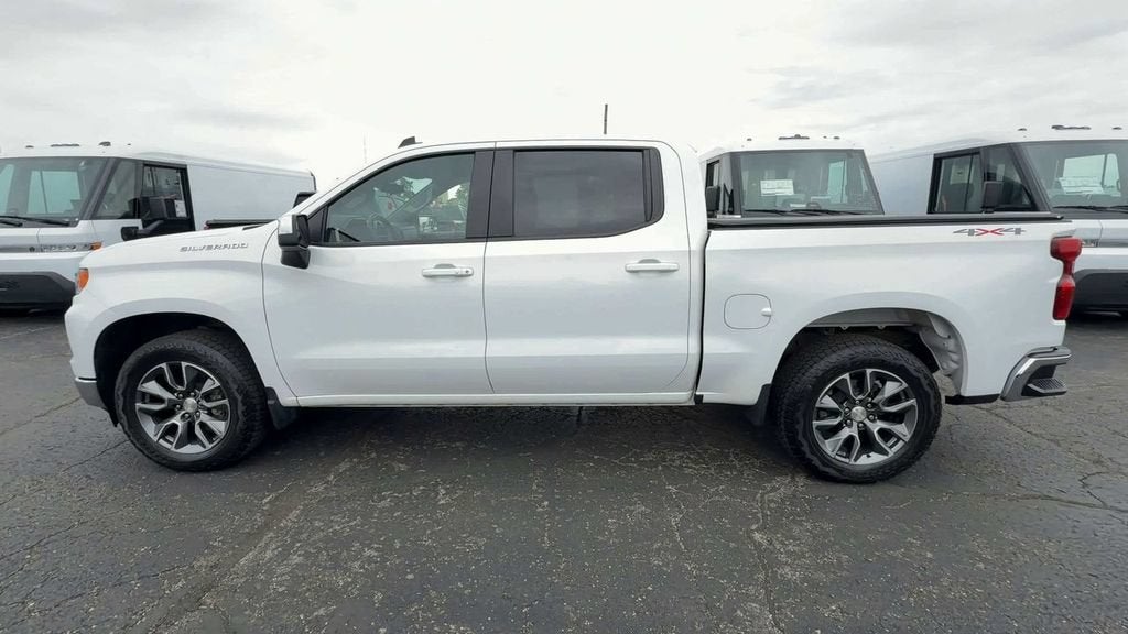 2024 Chevrolet Silverado 1500 LT (2FL)