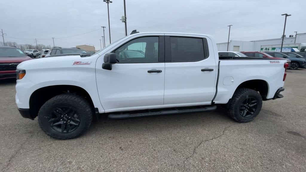 2025 Chevrolet Silverado 1500 Custom Trail Boss