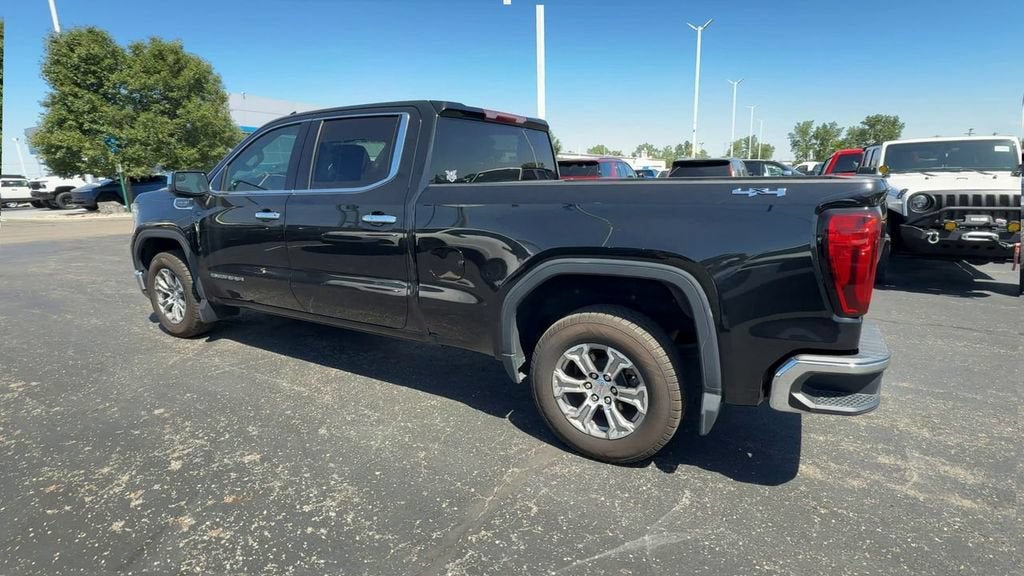 2022 GMC Sierra 1500 SLT