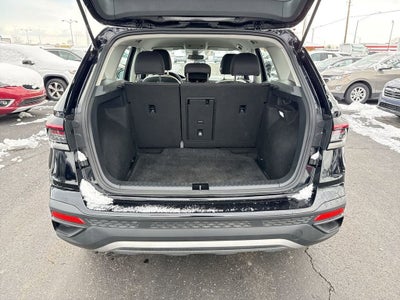 2025 Volkswagen Taos S