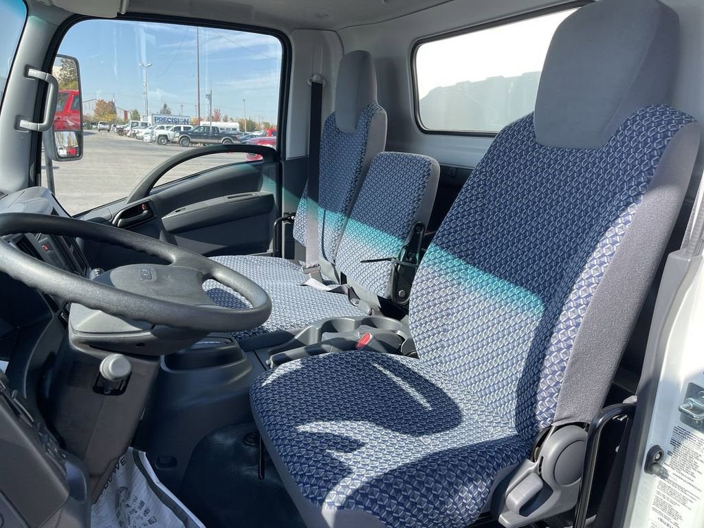 2024 Chevrolet Low Cab Forward 5500 XG 2WD Reg Cab 176