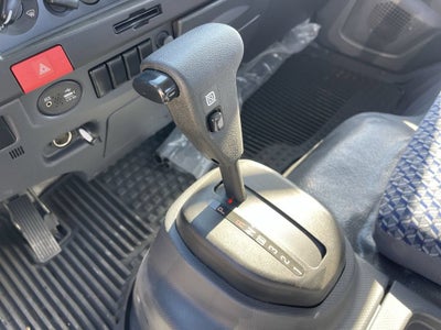 2024 Chevrolet Low Cab Forward 5500 XG 5500