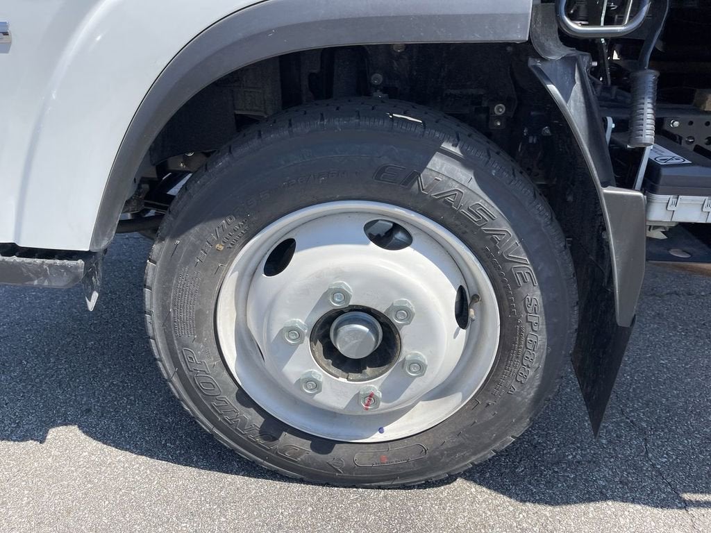 2024 Chevrolet Low Cab Forward 5500 XG 2WD Reg Cab 176