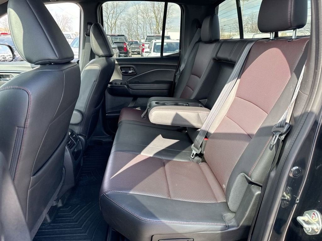 2019 Honda Ridgeline Black Edition