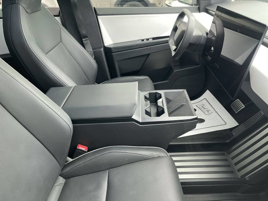 2024 Tesla Cybertruck All-Wheel Drive