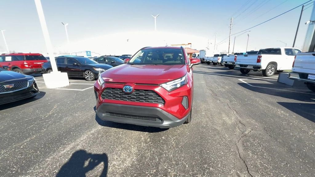2022 Toyota RAV4 Hybrid XLE