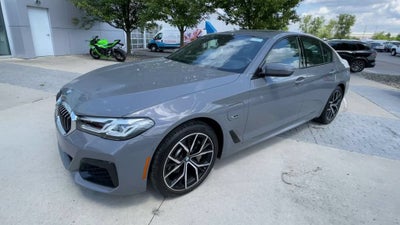 2022 BMW 5 Series 530e xDrive