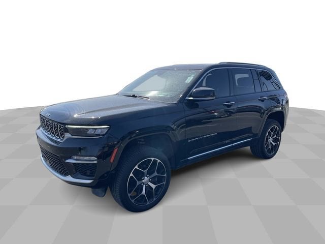 2022 Jeep Grand Cherokee Summit