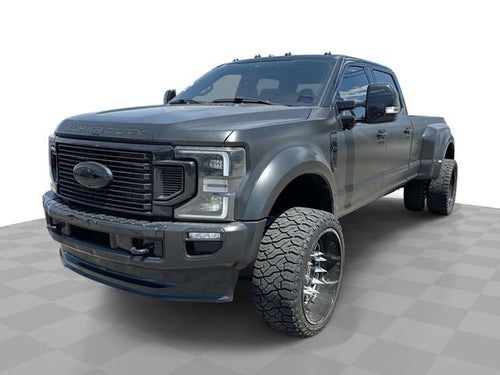 2022 Ford F-450 Platinum