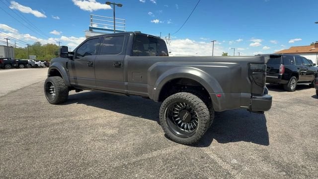 2022 Ford F-450 Platinum