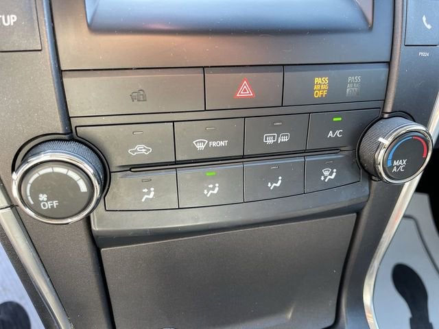 2016 Toyota Camry XLE