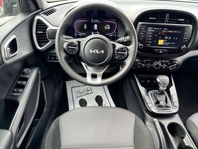 2024 Kia Soul LX