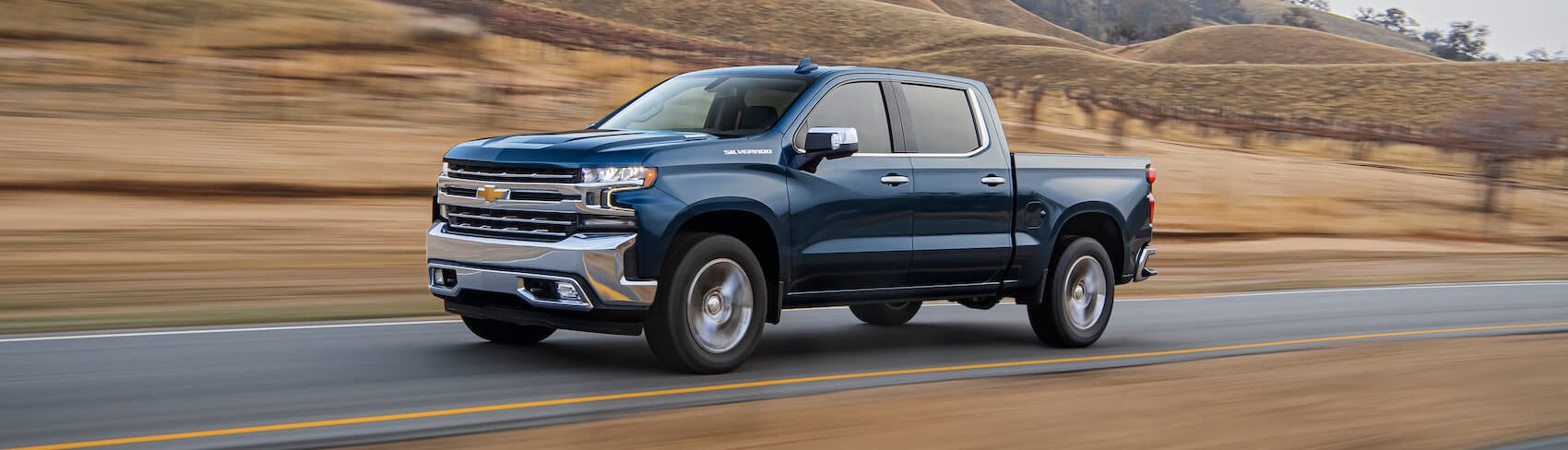 2021 Chevy Silverado 1500 comparison Lansing, MI
